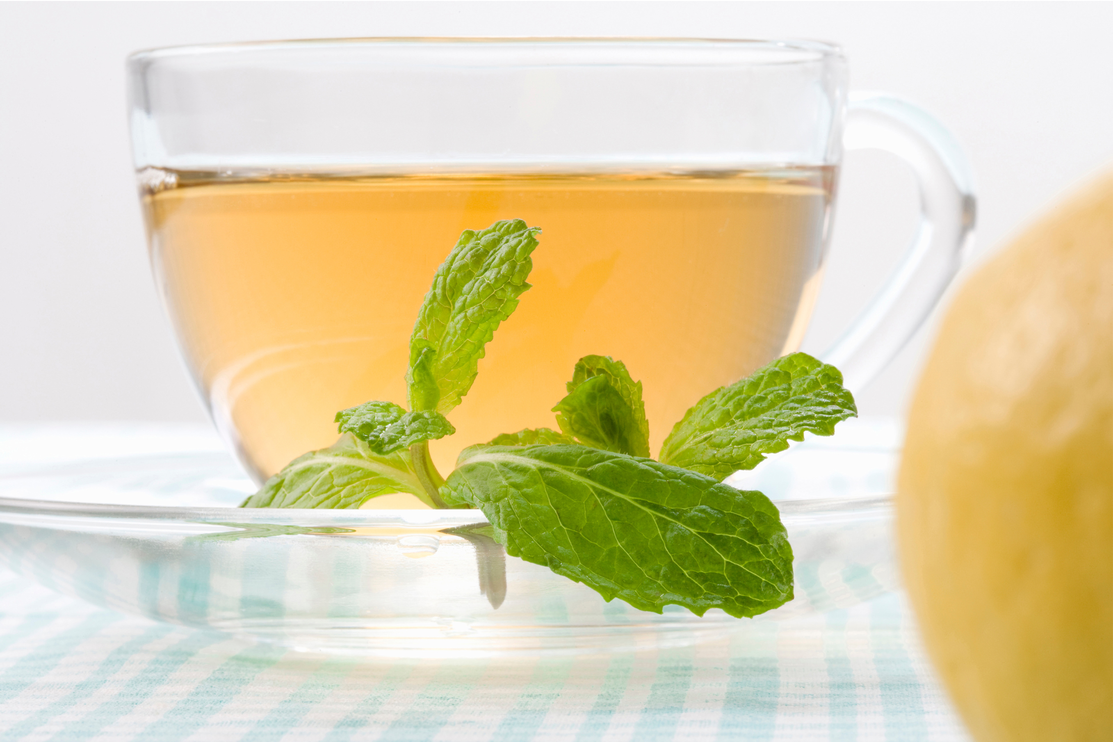 5 Incredible Health Benefits And Uses Of Spearmint Tea